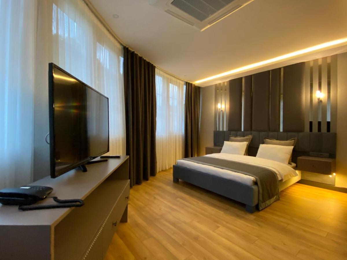 Voice Hotel Macka Bagian luar foto