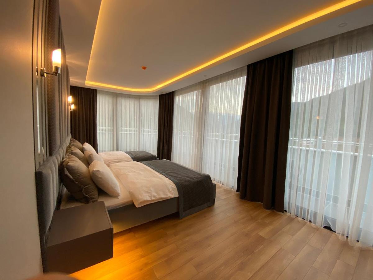 Voice Hotel Macka Bagian luar foto