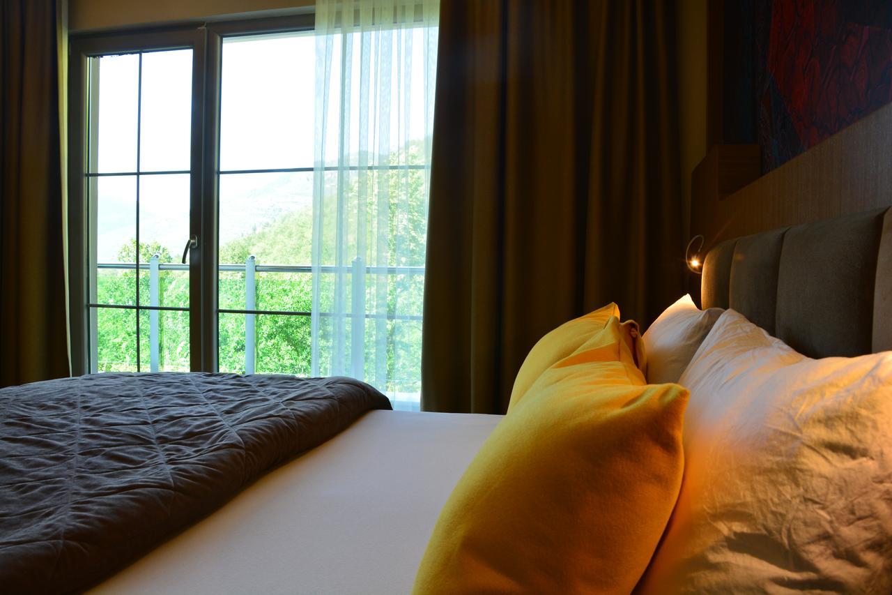 Voice Hotel Macka Bagian luar foto