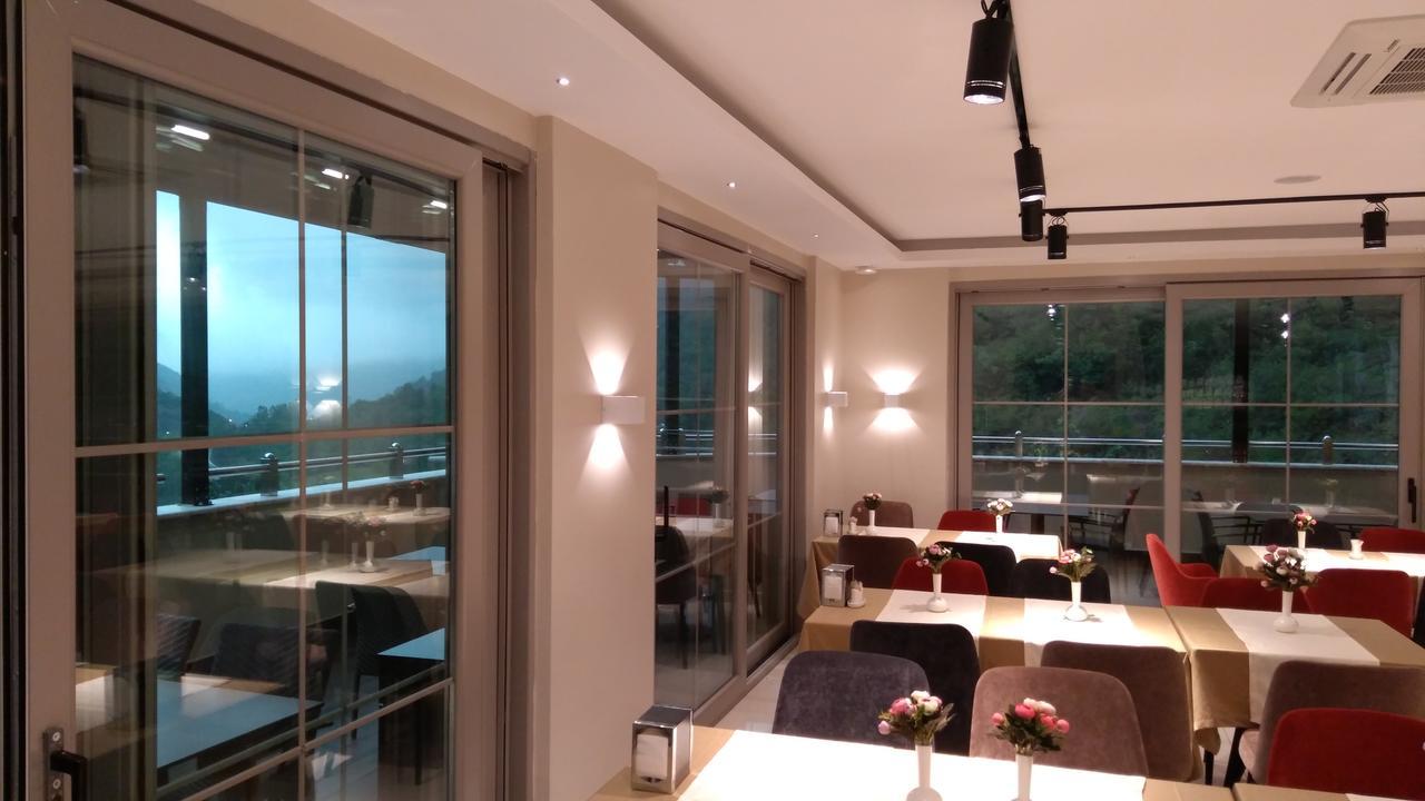 Voice Hotel Macka Bagian luar foto